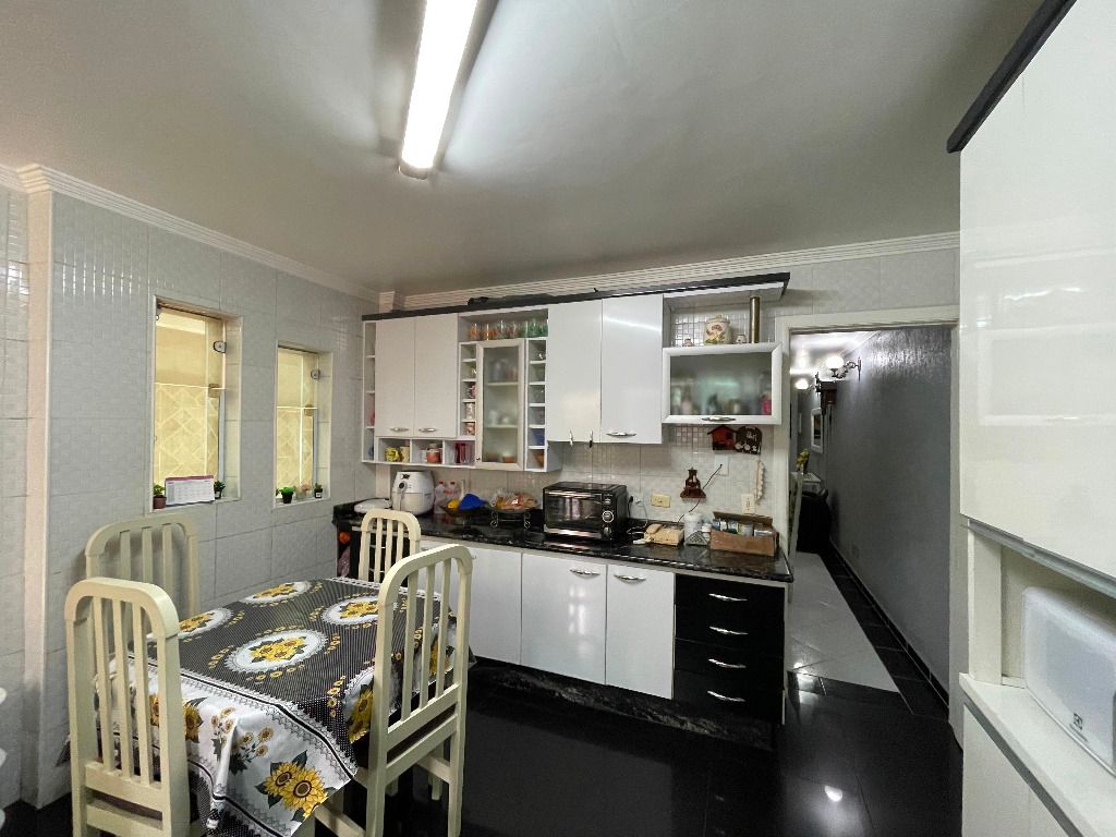 Sobrado Geminado à venda no Encruzilhada: 