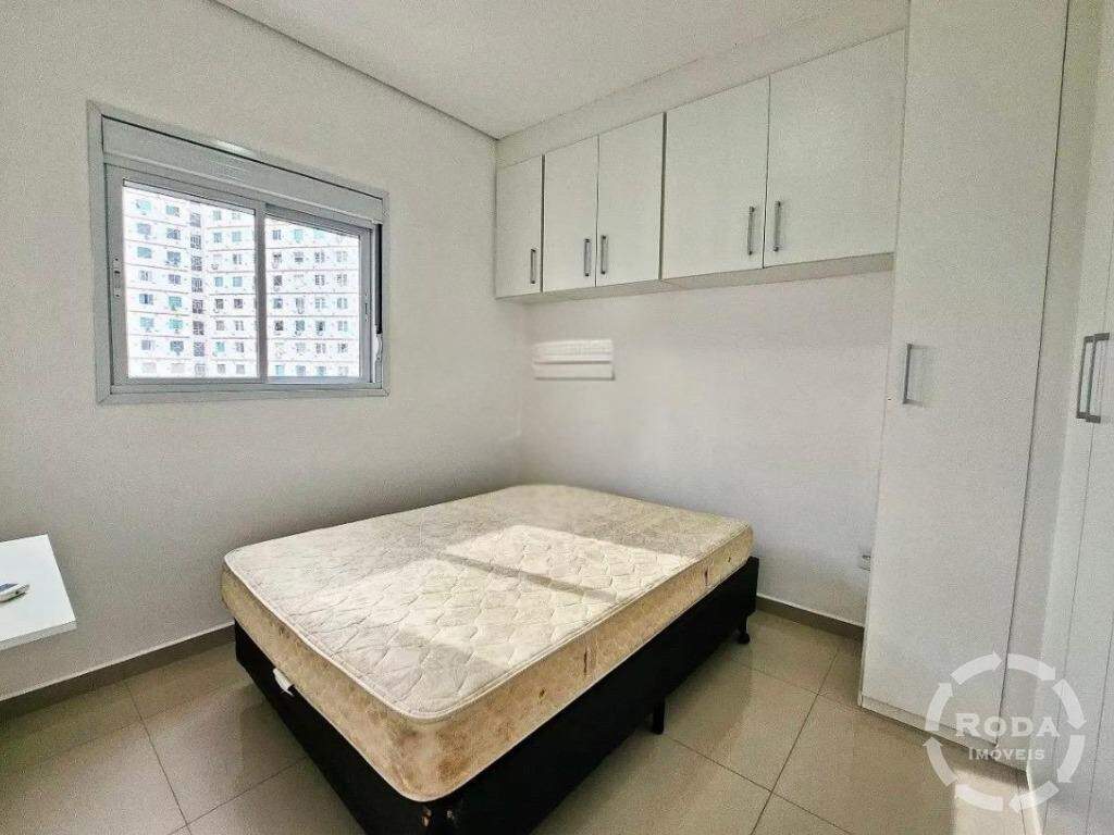 Apartamento à venda no José Menino: QUARTO