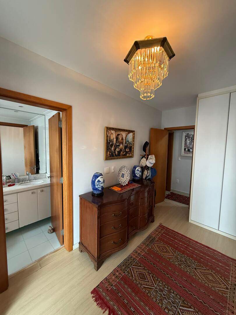 Apartamento à venda no Embaré: 
