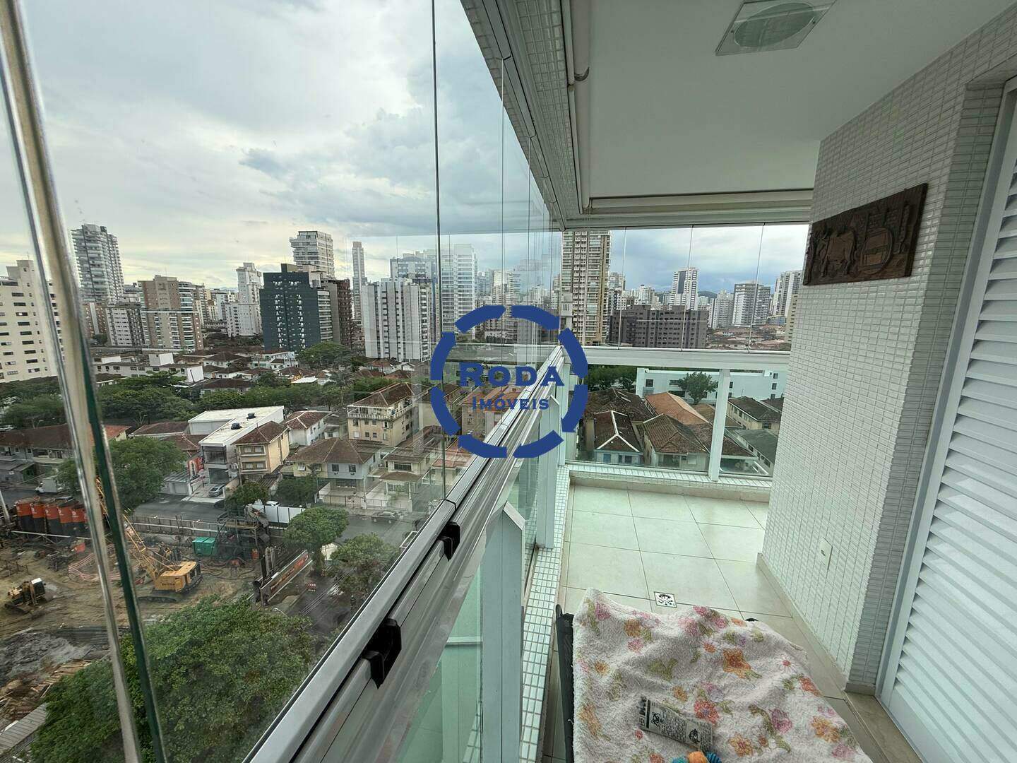 Apartamento à venda no Embaré: 