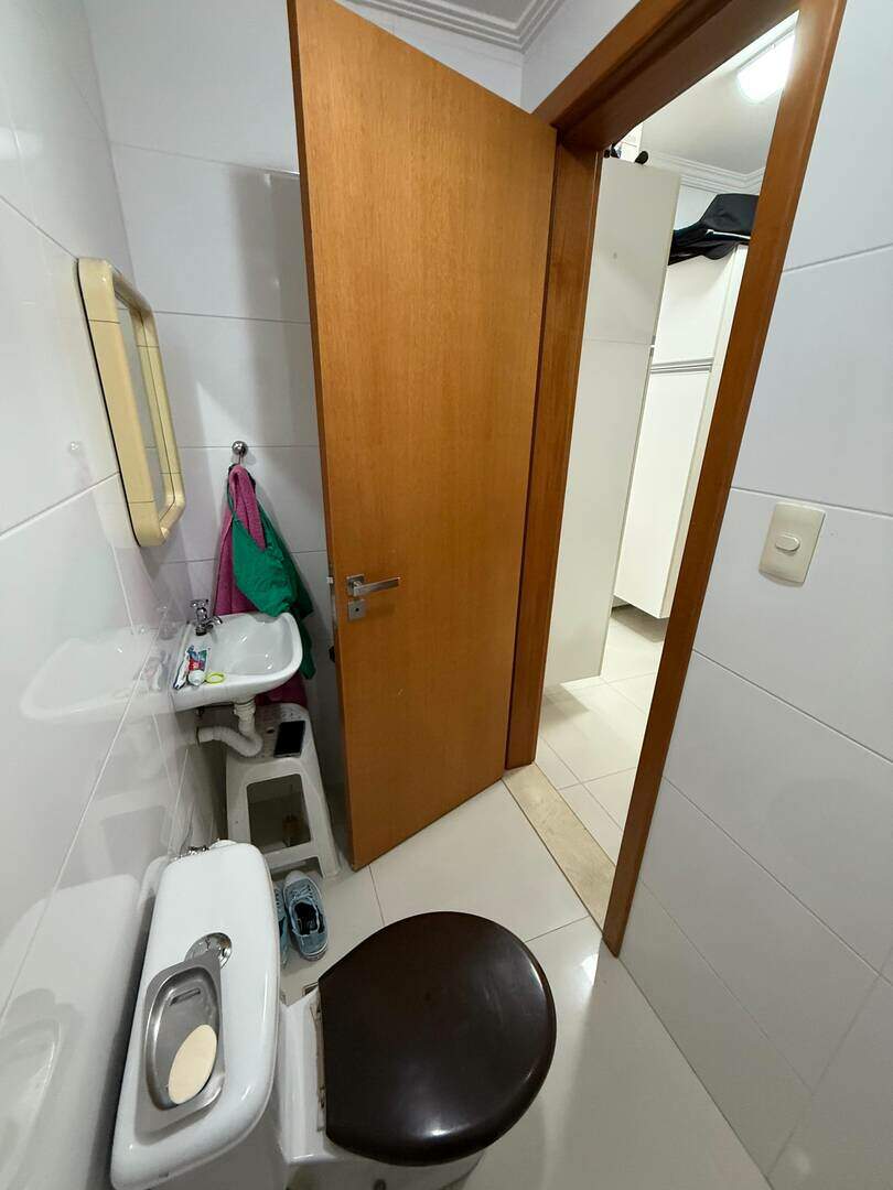 Apartamento à venda no Embaré: 