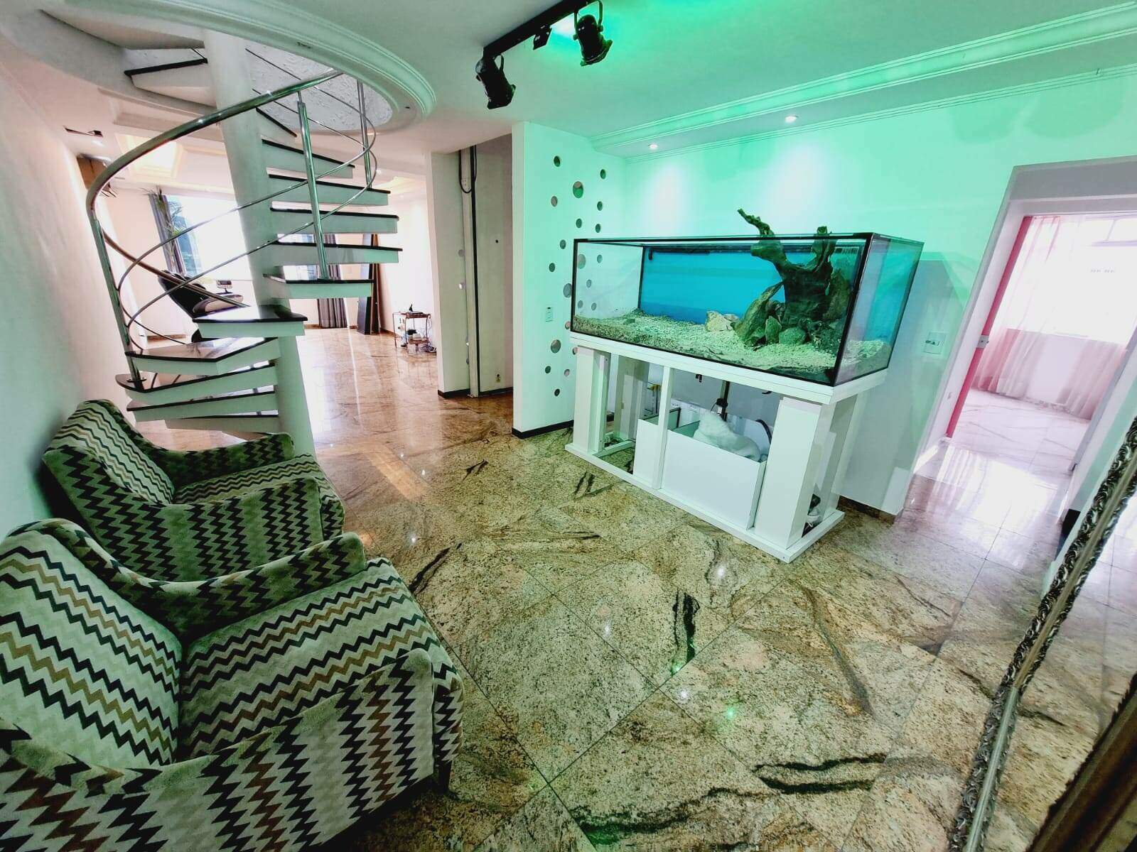Apartamento à venda no Ponta da Praia: 