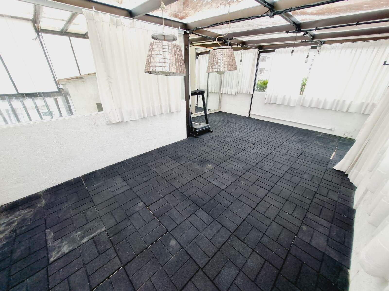 Apartamento à venda no Ponta da Praia: 