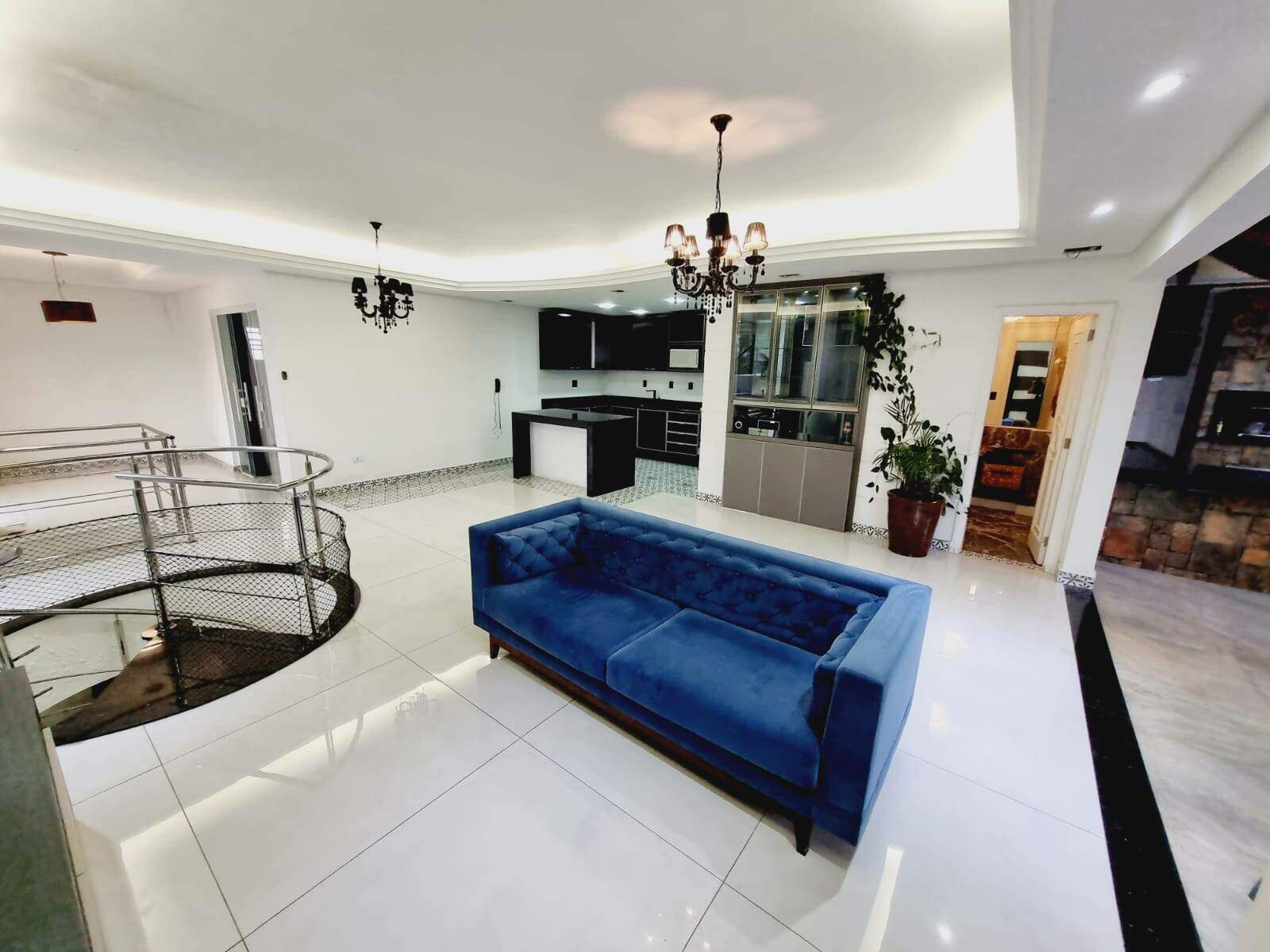 Apartamento à venda no Ponta da Praia: 