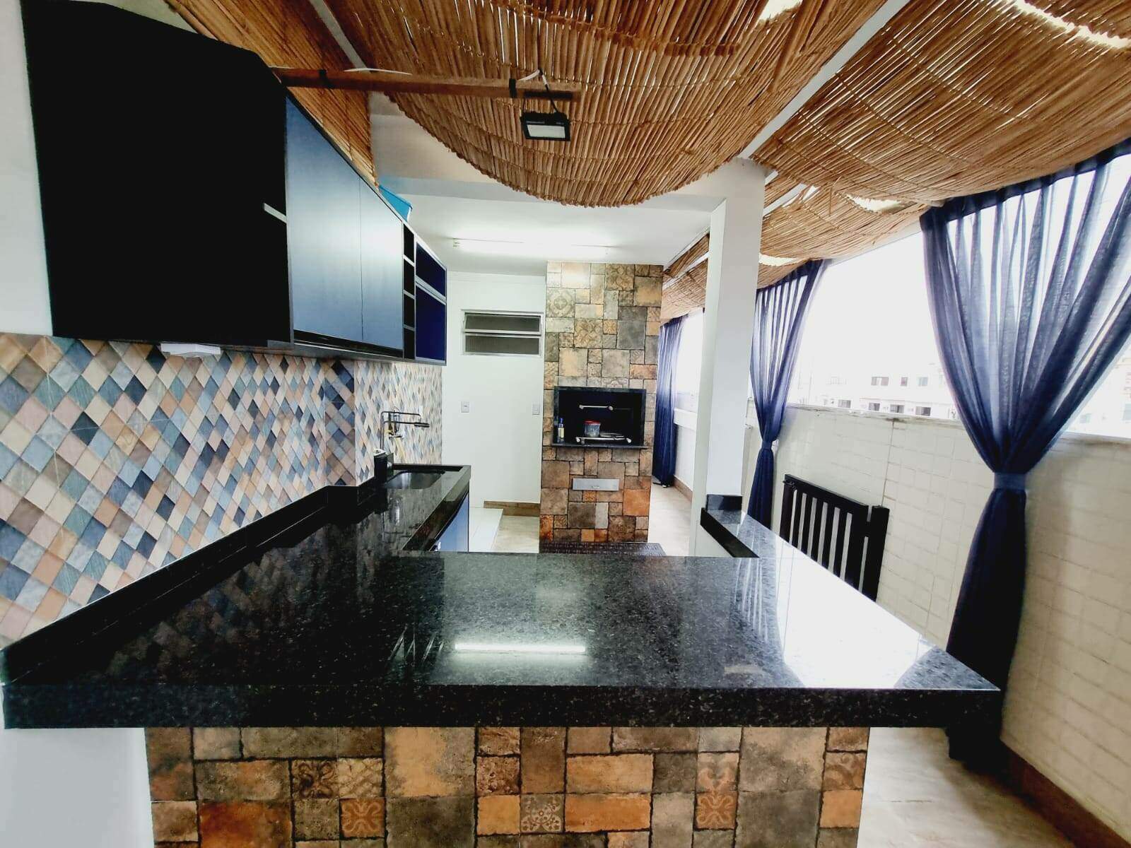 Apartamento à venda no Ponta da Praia: 