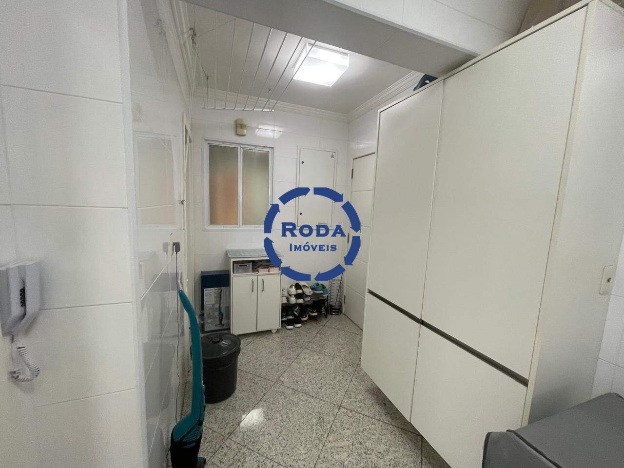 Apartamento à venda no Embaré: