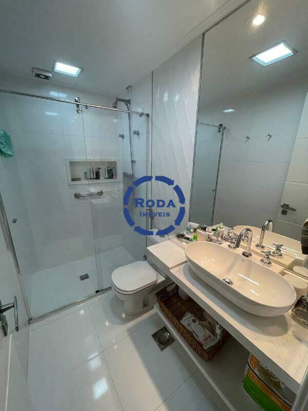 Apartamento à venda no Embaré: