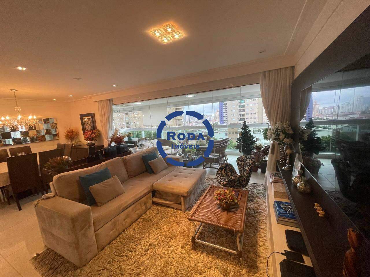 Apartamento à venda no Embaré: