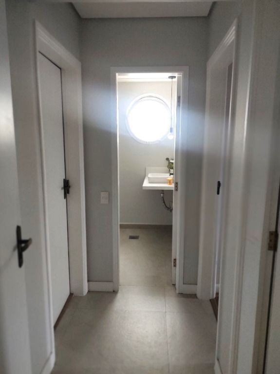 Apartamento à venda no Ponta da Praia: 