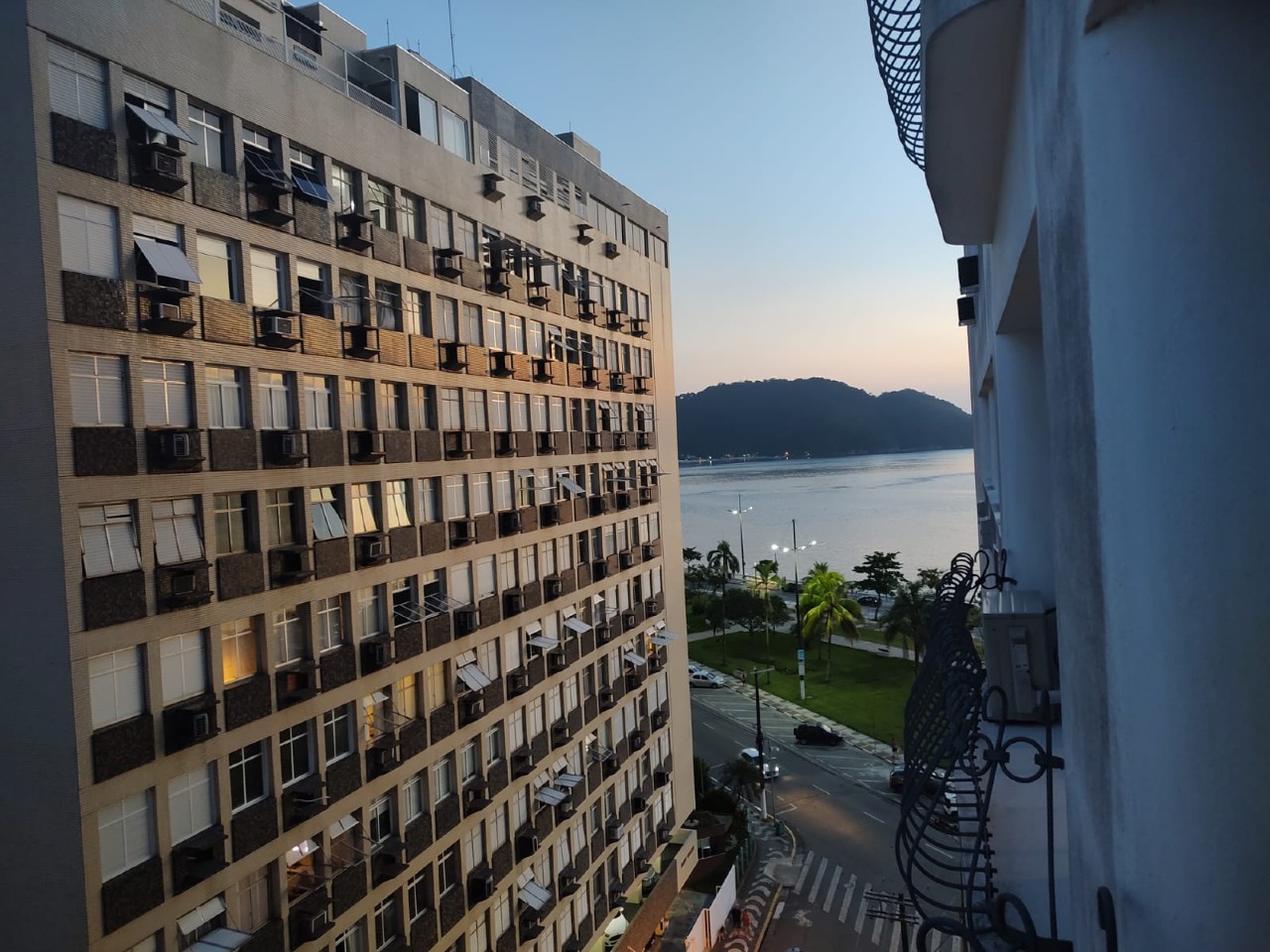 Apartamento à venda no Ponta da Praia: 