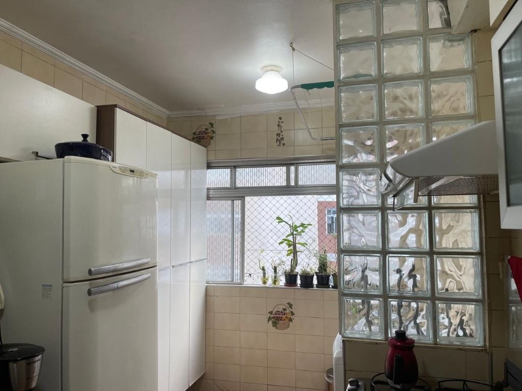 Apartamento à venda no Encruzilhada: 
