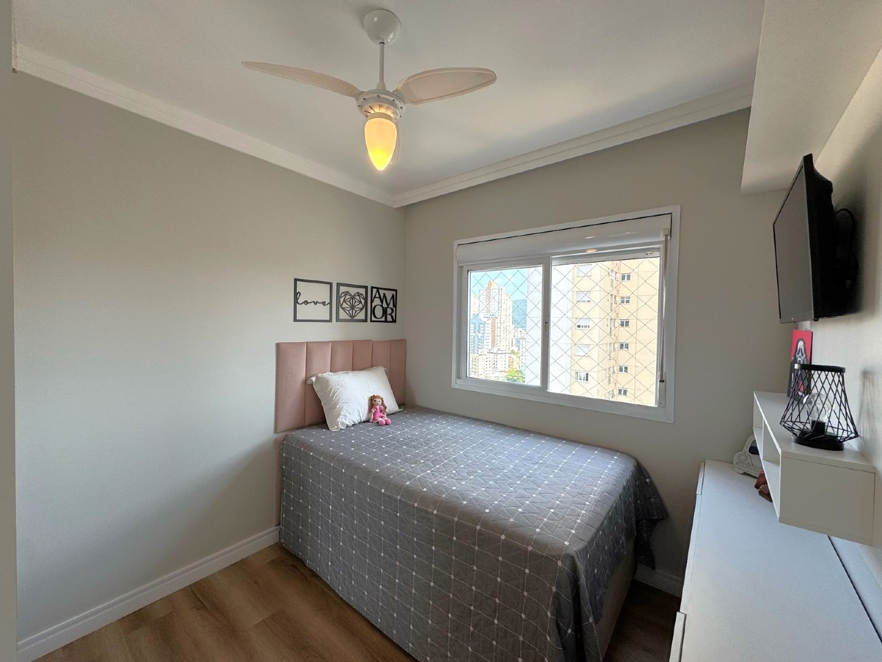 Apartamento à venda no Ponta da Praia: 