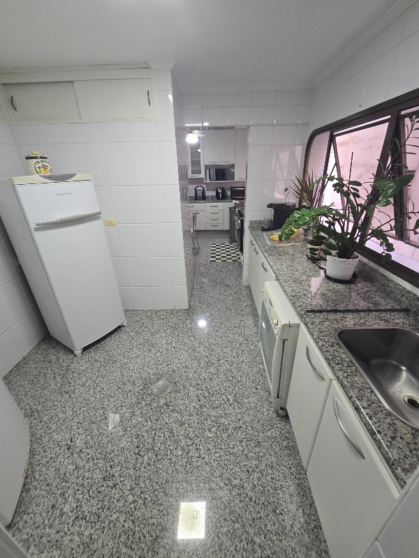 Apartamento à venda no Gonzaga: ÃREA DE SERVIÃ?O