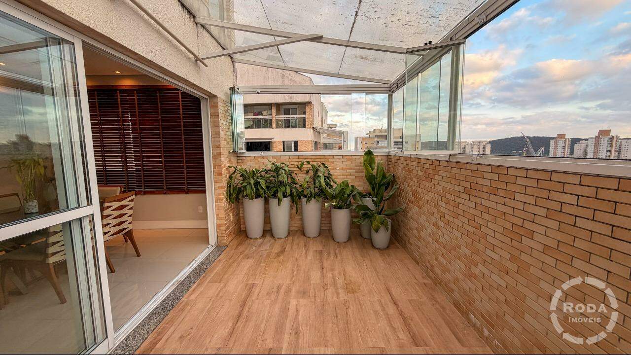 Cobertura Duplex à venda no Ponta da Praia: 
