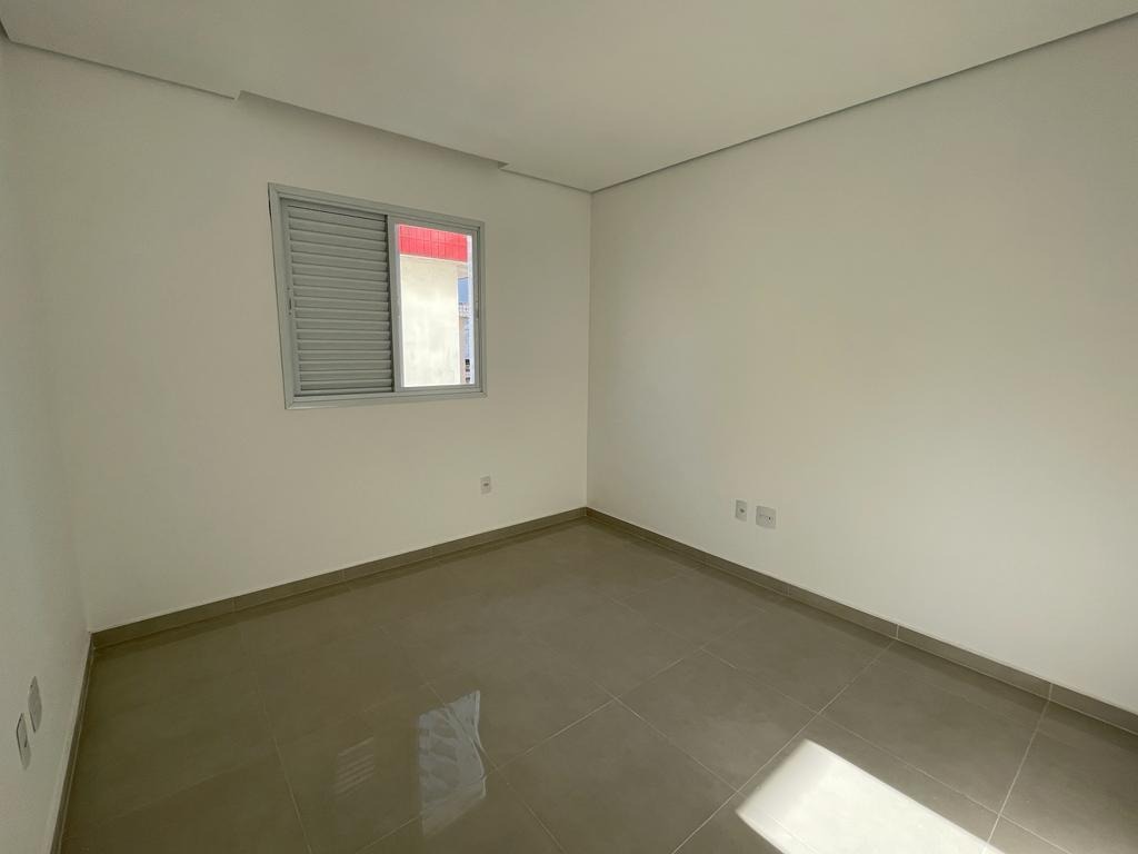 Casa à venda no Embaré: 