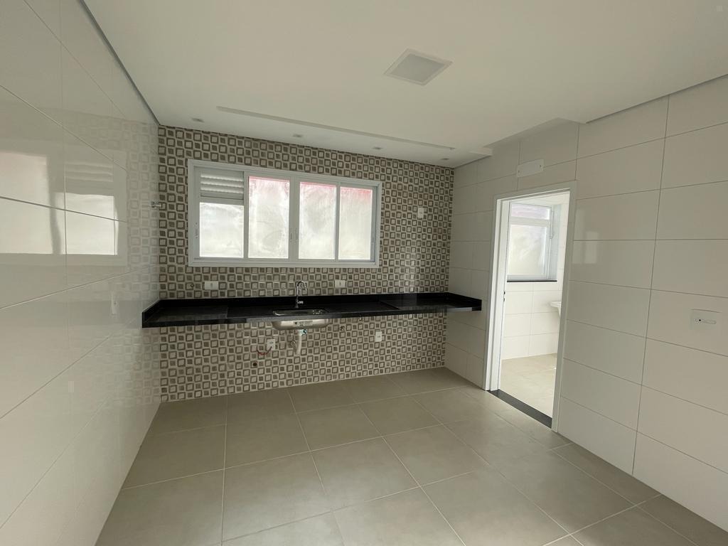 Casa à venda no Embaré: 