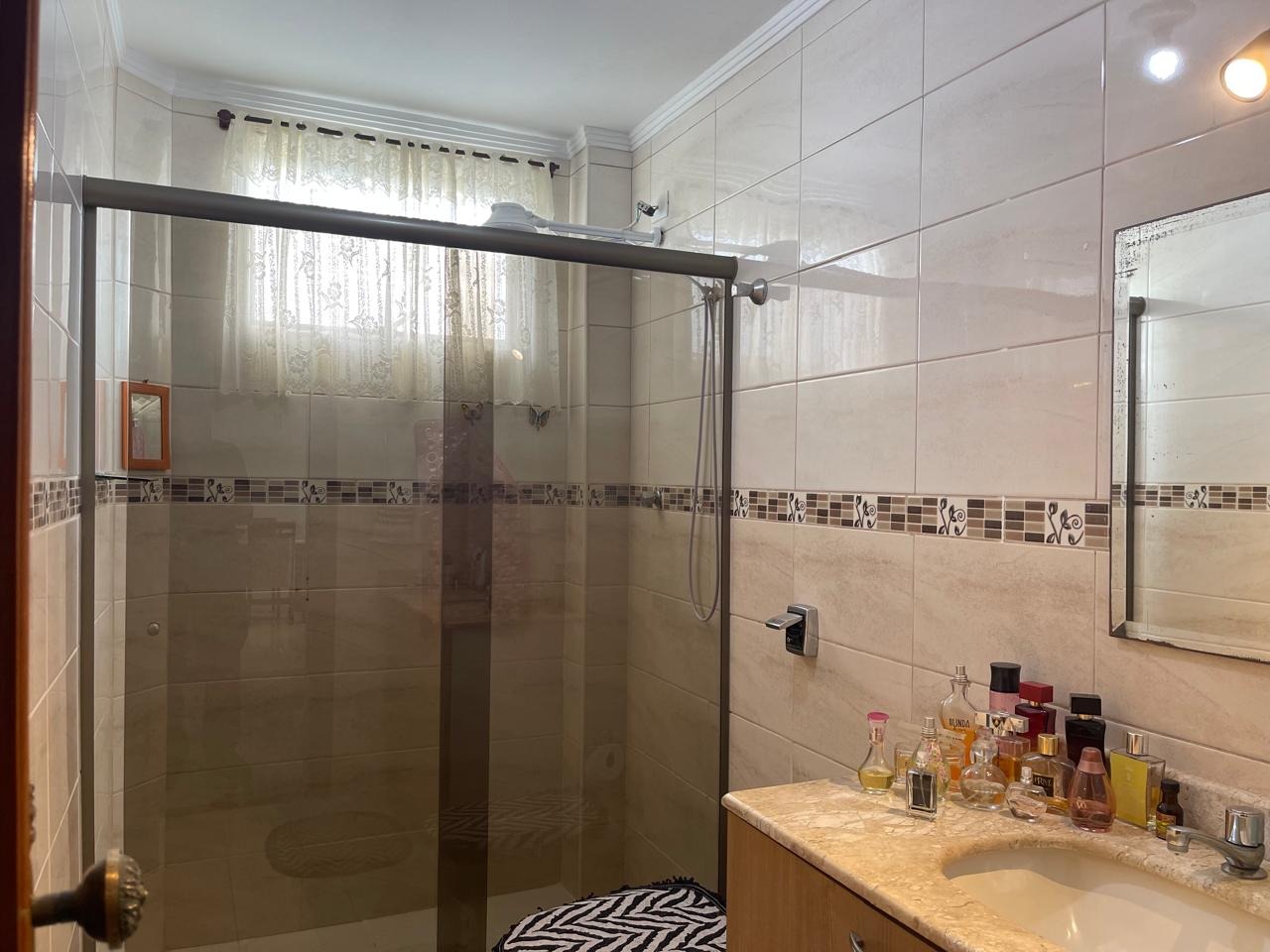 Apartamento à venda no Embaré: 