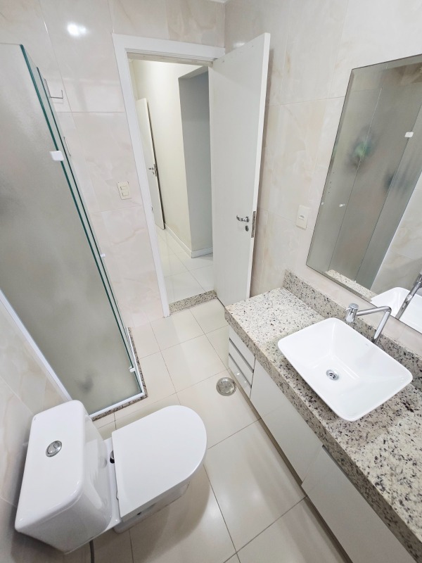 Apartamento à venda no Ponta da Praia: 