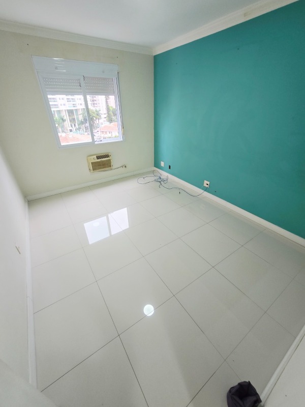 Apartamento à venda no Ponta da Praia: 