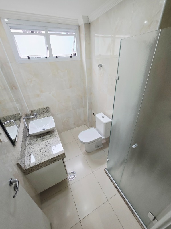 Apartamento à venda no Ponta da Praia: 