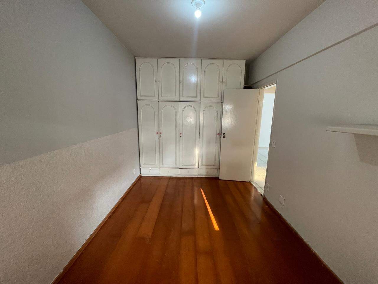 Apartamento para aluguel no Ponta da Praia: 