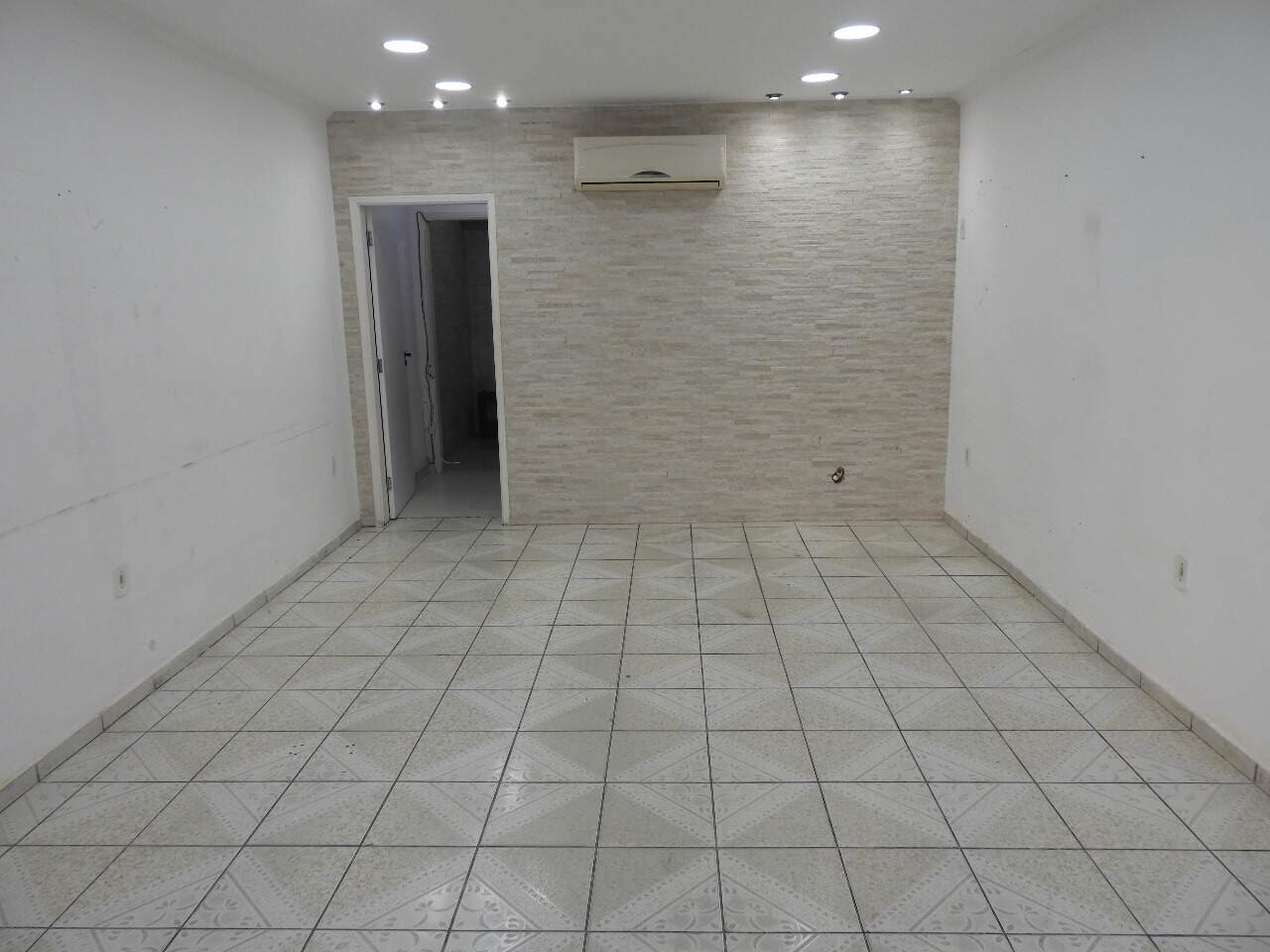 Loja à venda no Gonzaga: 