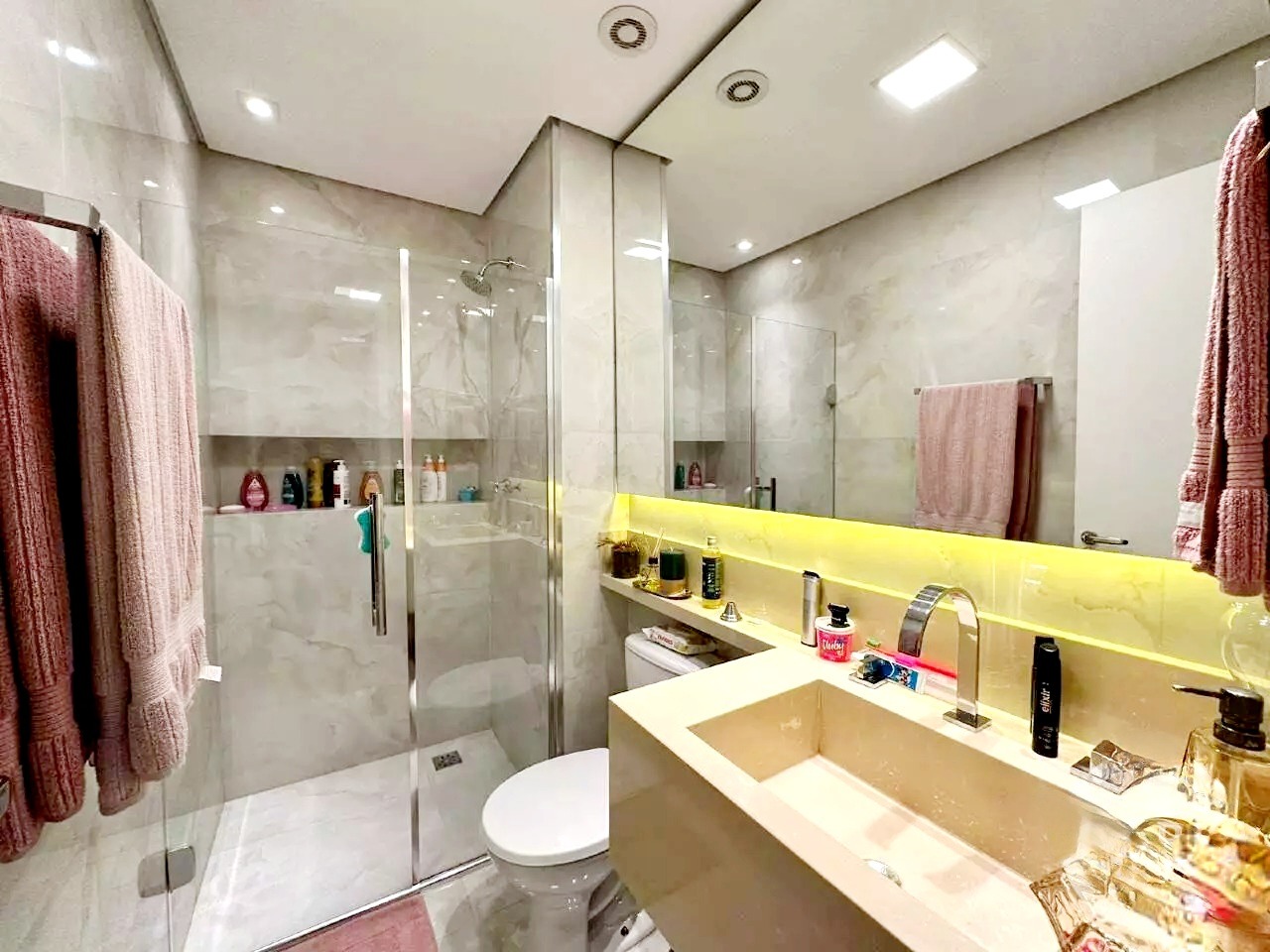 Apartamento para aluguel no Marapé: 