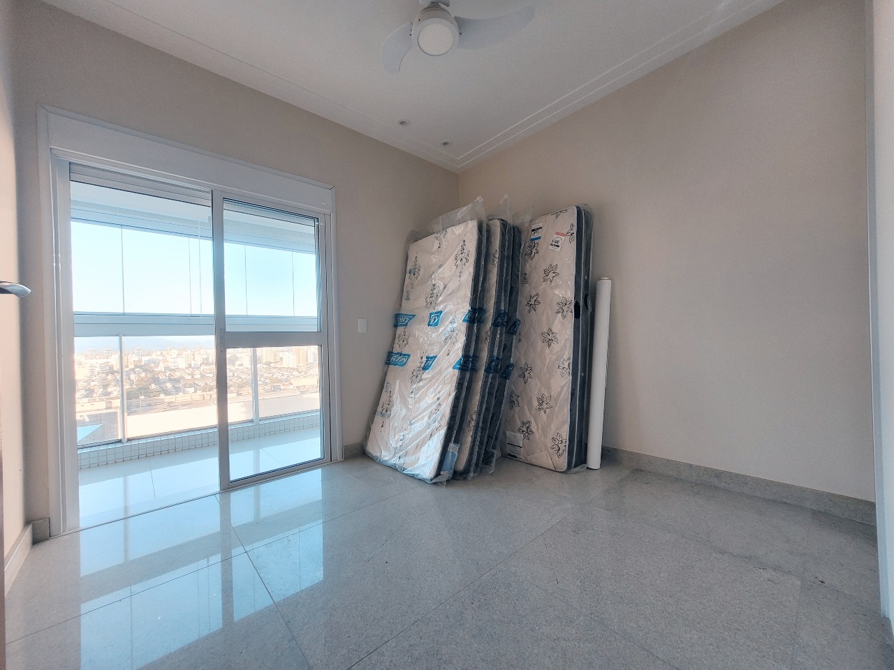 Apartamento para aluguel no Aparecida: 