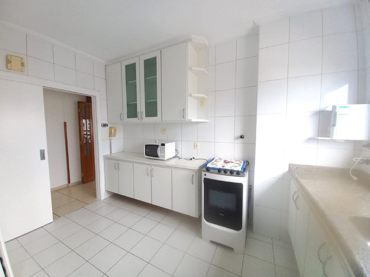 Apartamento para aluguel no Ponta da Praia: 