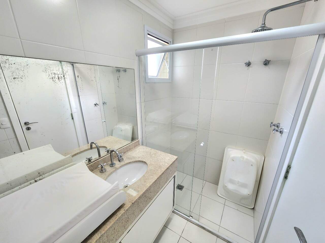 Apartamento à venda no Embaré: