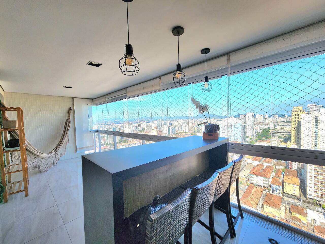 Apartamento à venda no Embaré: