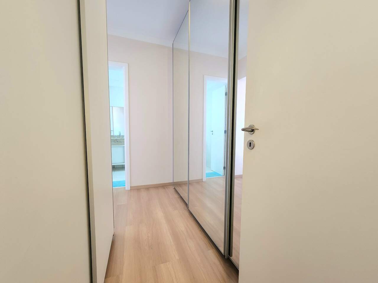 Apartamento à venda no Embaré: