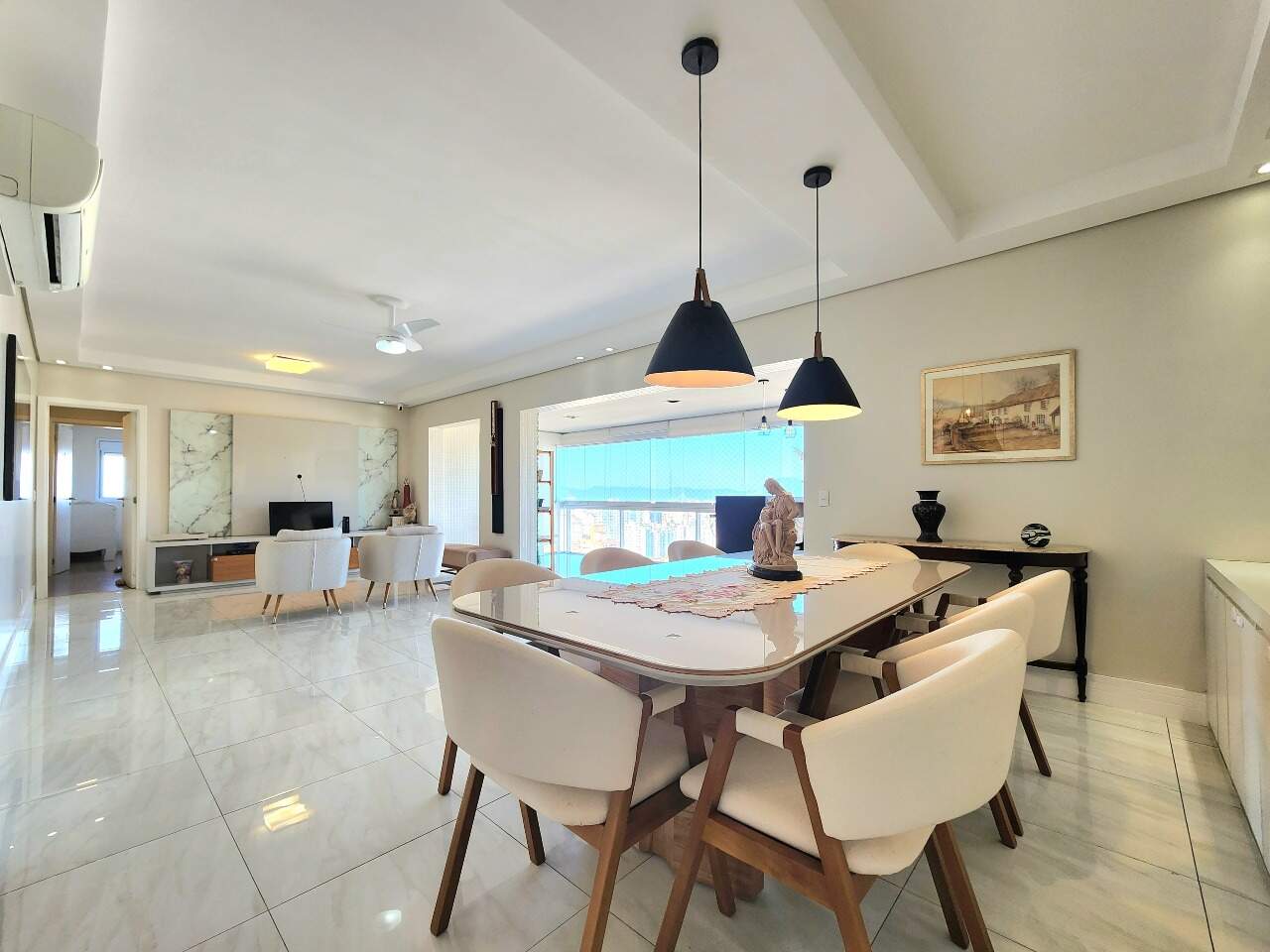Apartamento à venda no Embaré: 