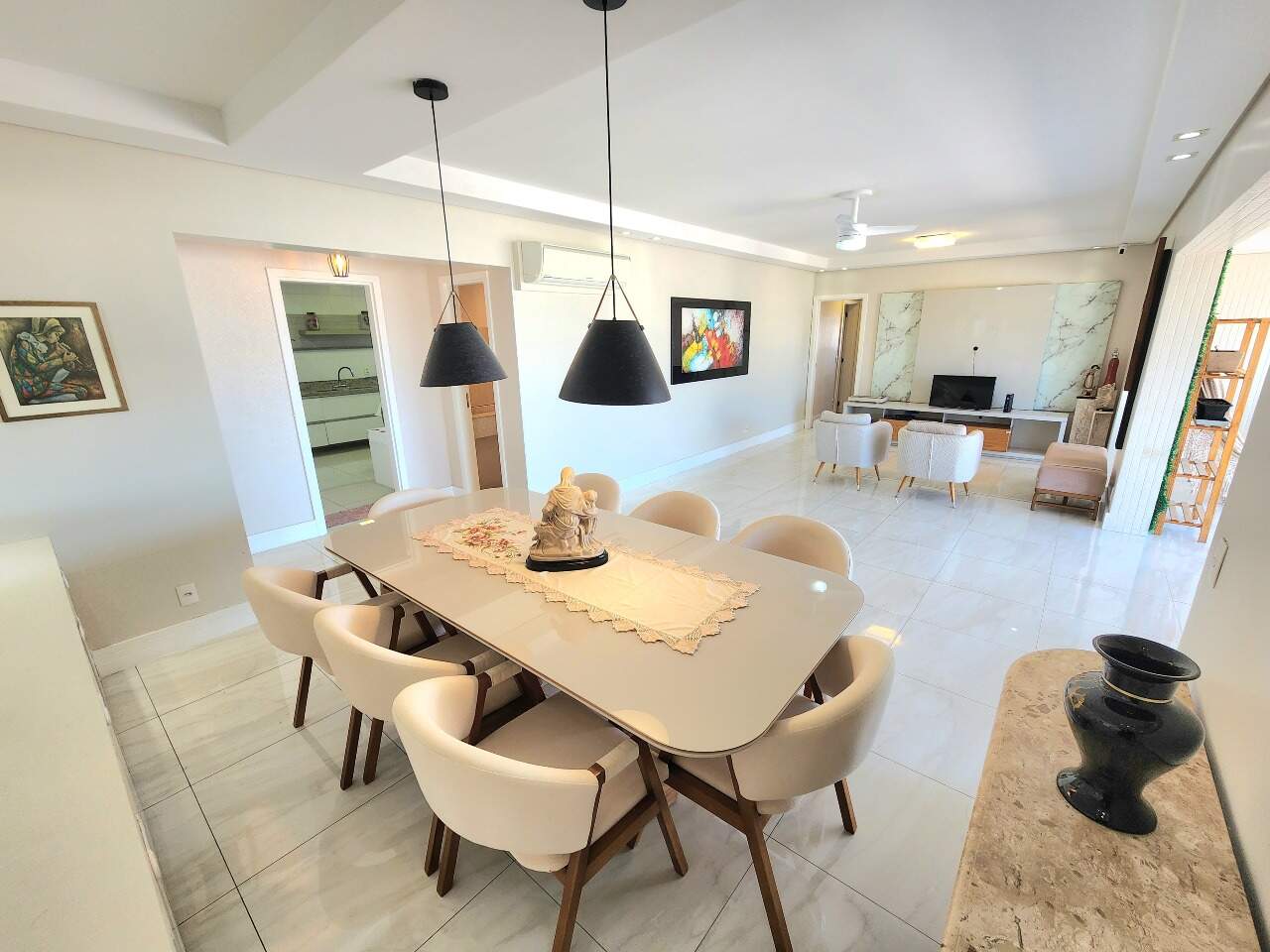 Apartamento à venda no Embaré: 