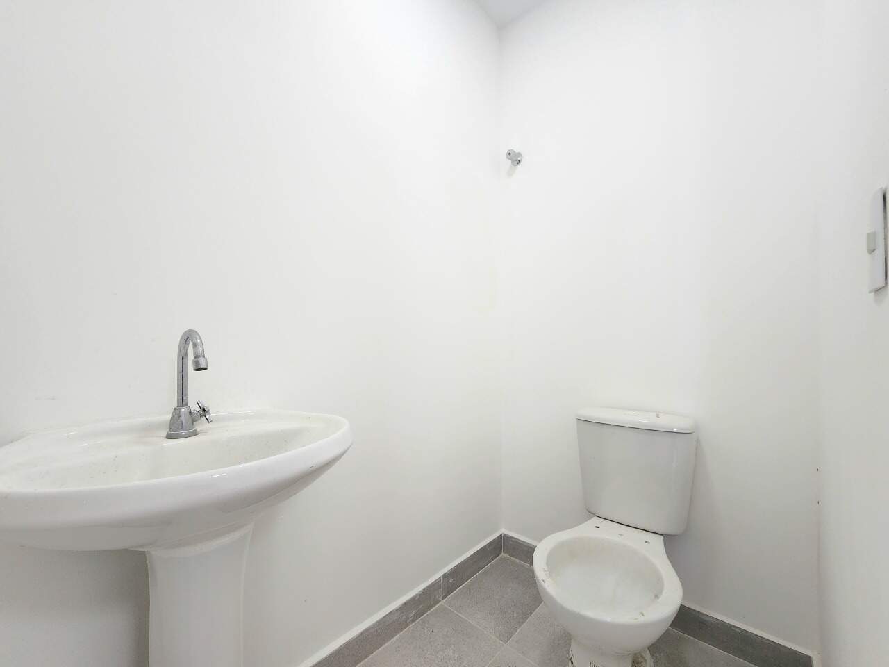 Sala para aluguel no Encruzilhada: 