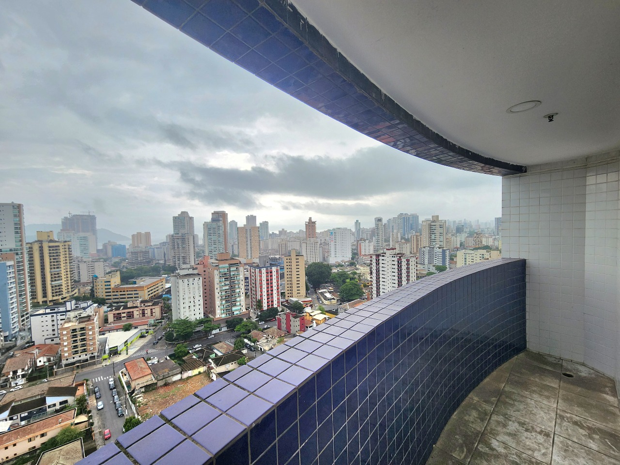 Sala para aluguel no Ponta da Praia: 