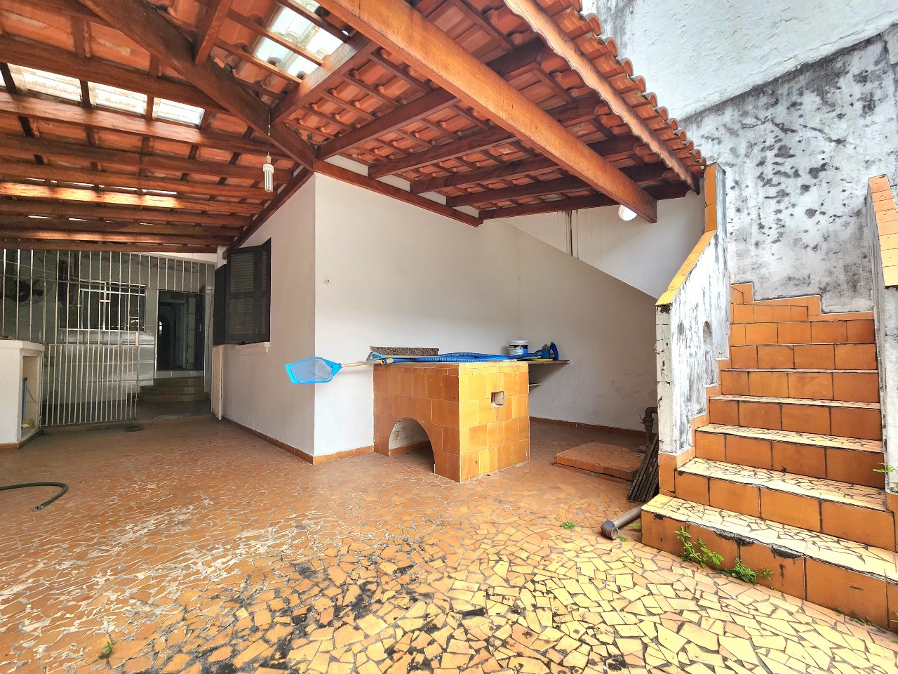 Sobrado à venda no Marapé: 