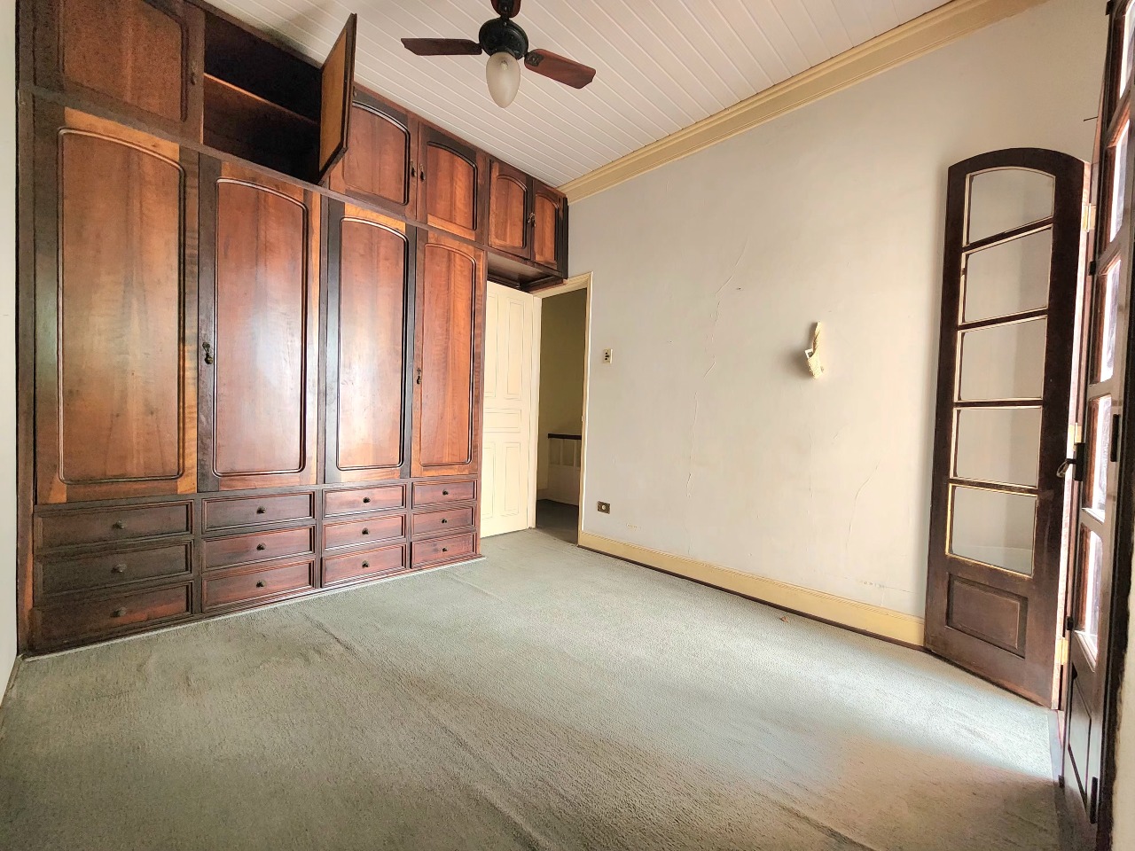 Sobrado à venda no Marapé: 