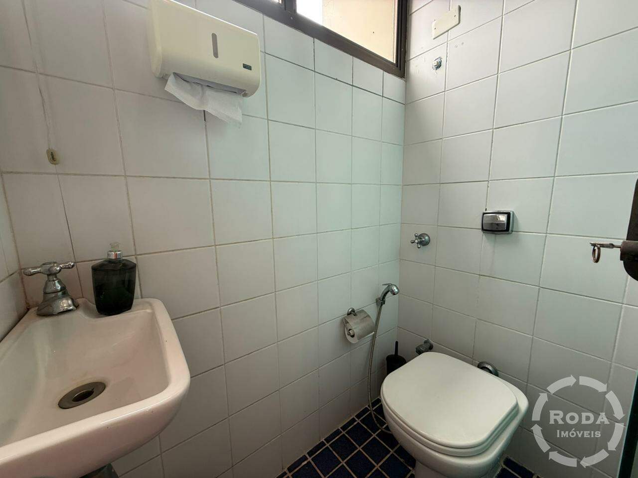 Conjunto Comercial à venda no Vila Mathias: 