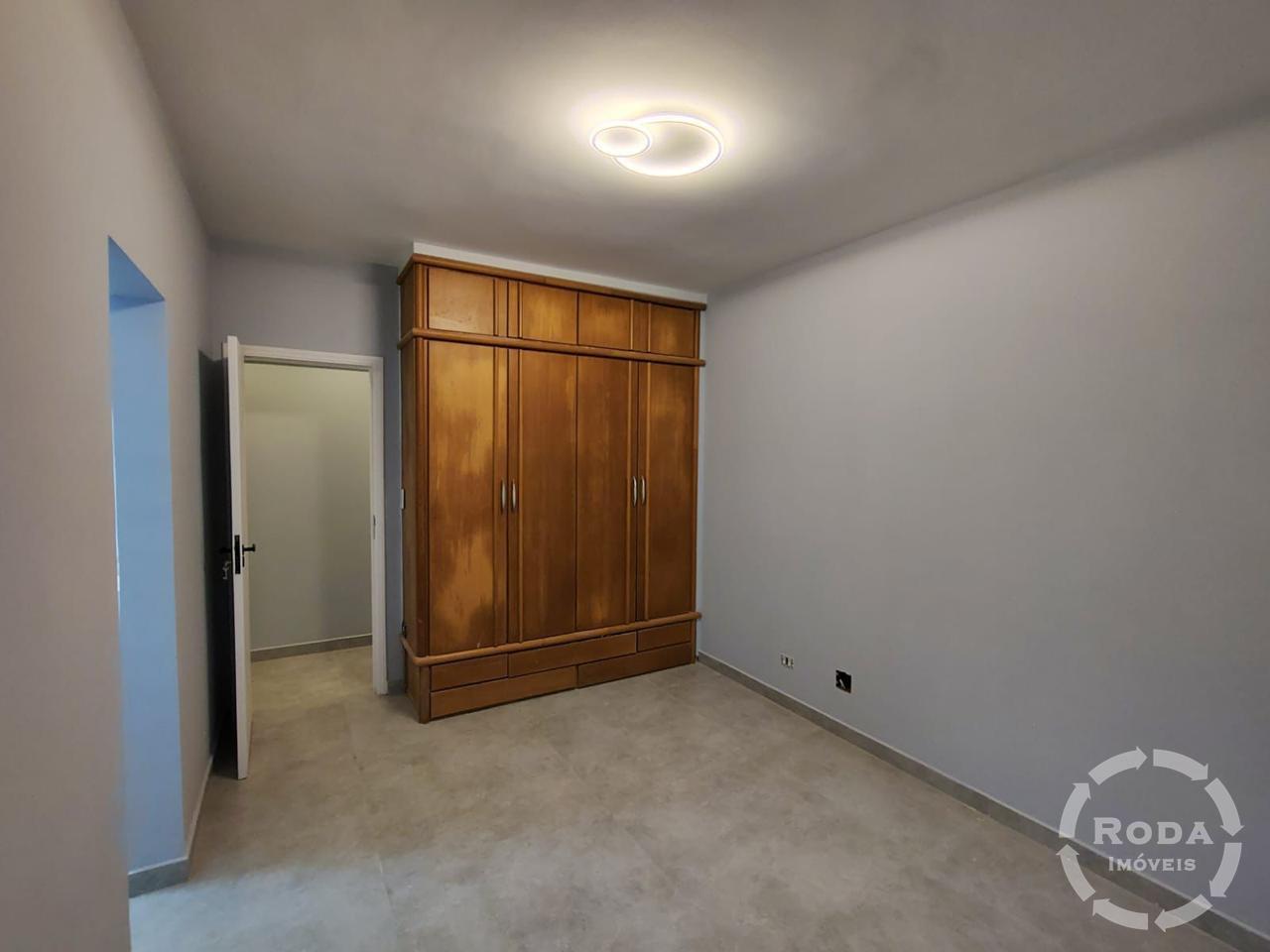 Apartamento à venda no Ponta da Praia: 