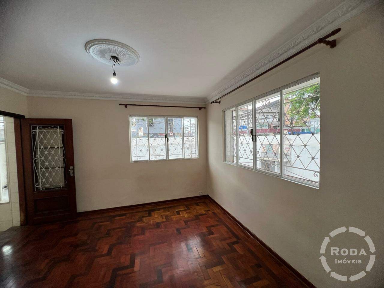 Casa para aluguel no Aparecida: 