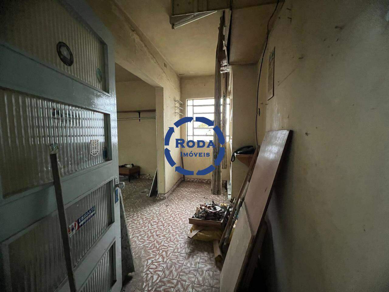 Casa à venda no Macuco: 