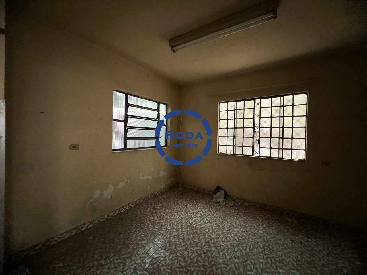 Casa à venda no Macuco: 