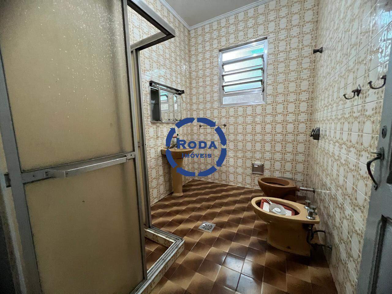 Casa à venda no Macuco: 