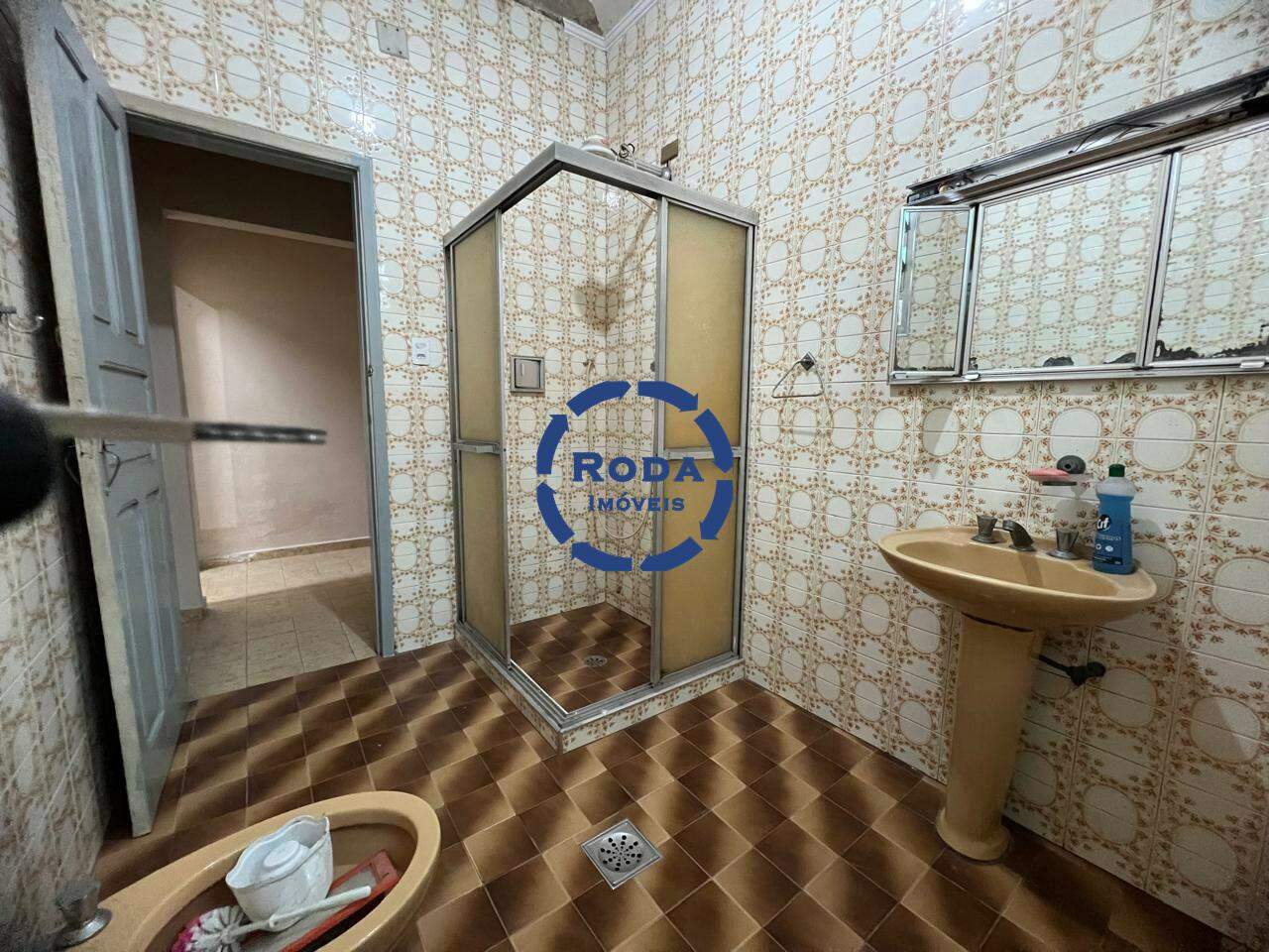 Casa à venda no Macuco: 