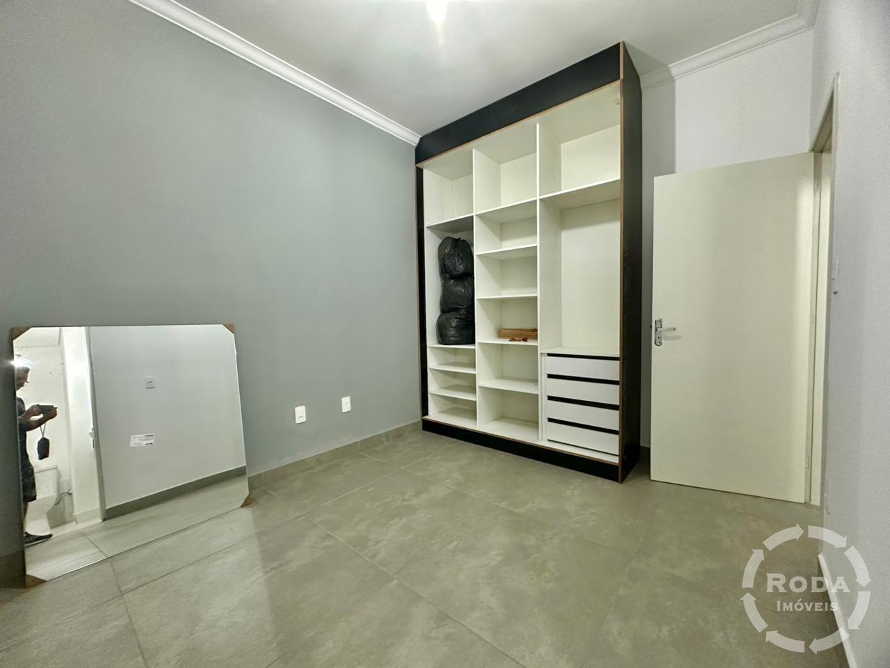 Apartamento à venda no Embaré: 