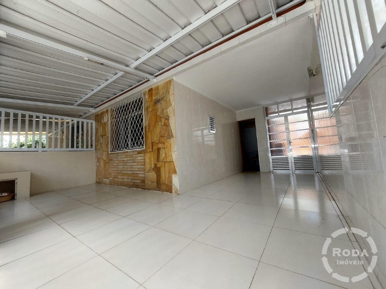 Sobrado à venda no Embaré: 