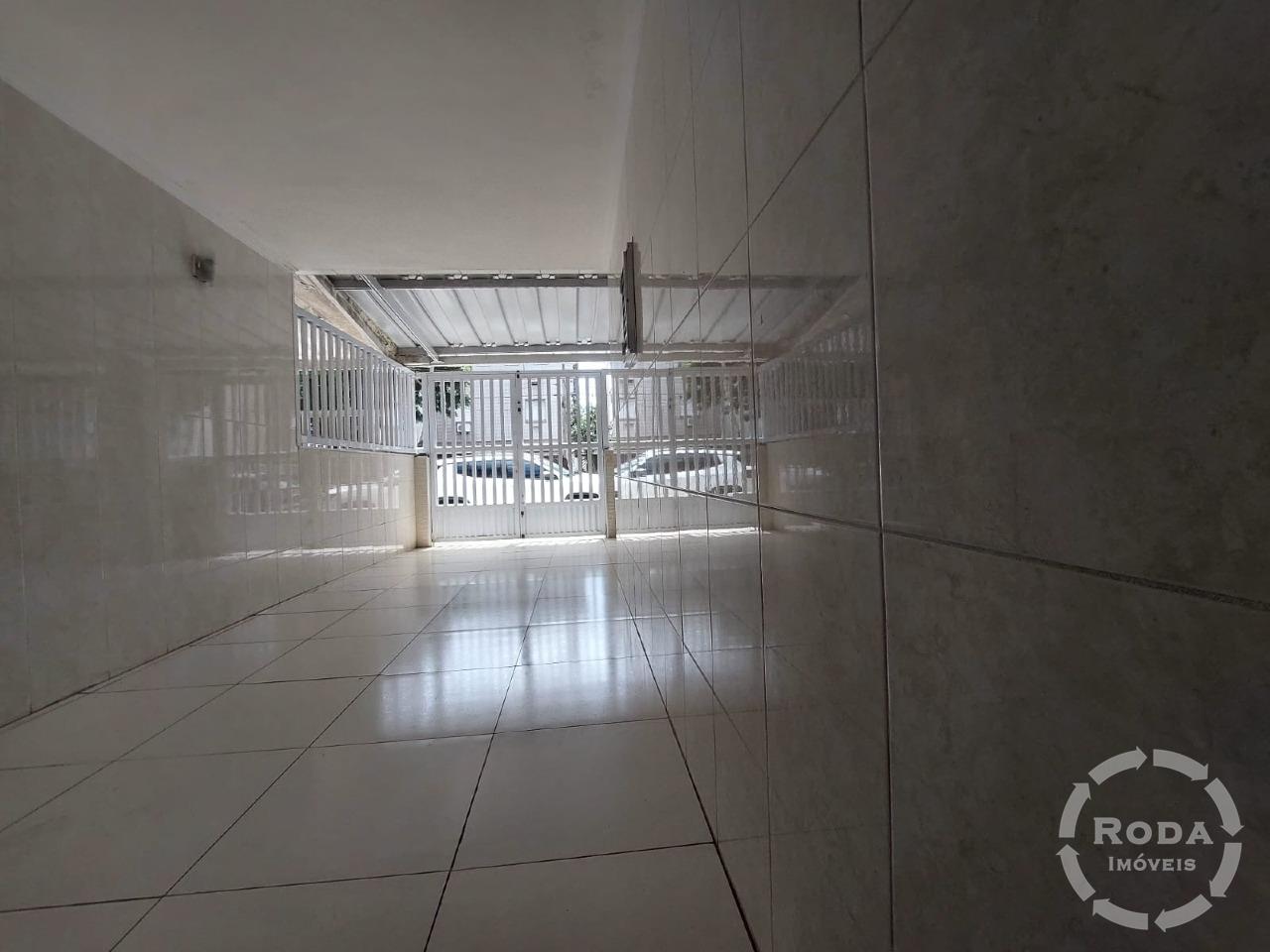 Sobrado à venda no Embaré: 