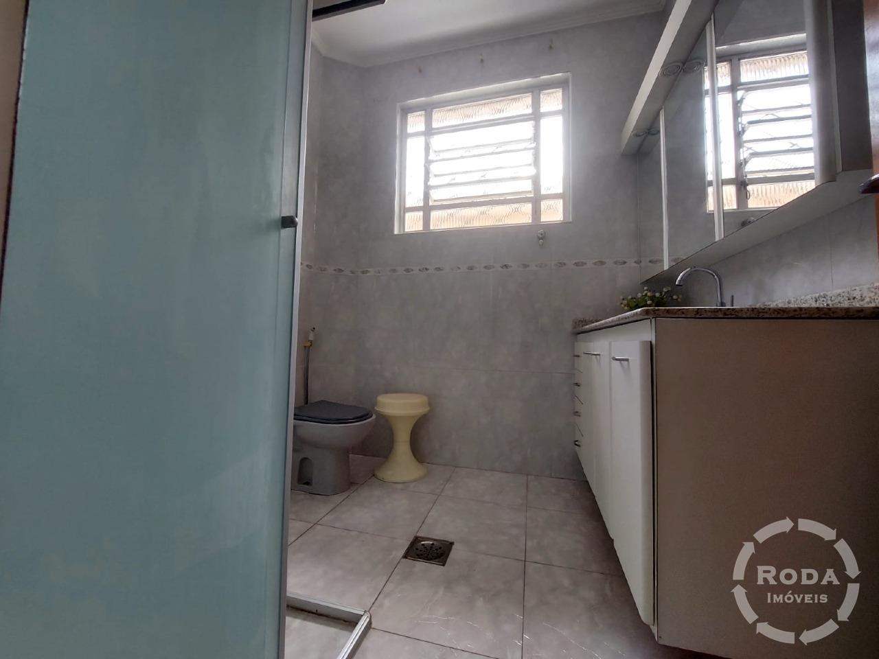 Sobrado à venda no Embaré: 