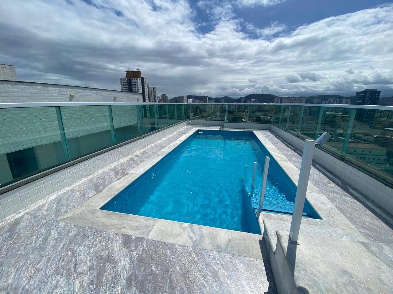 Apartamento à venda no Macuco: 
